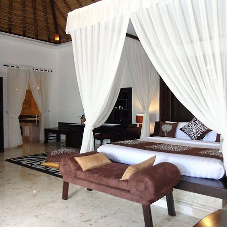 Hillstone Uluwatu Villa Унгасан Экстерьер фото