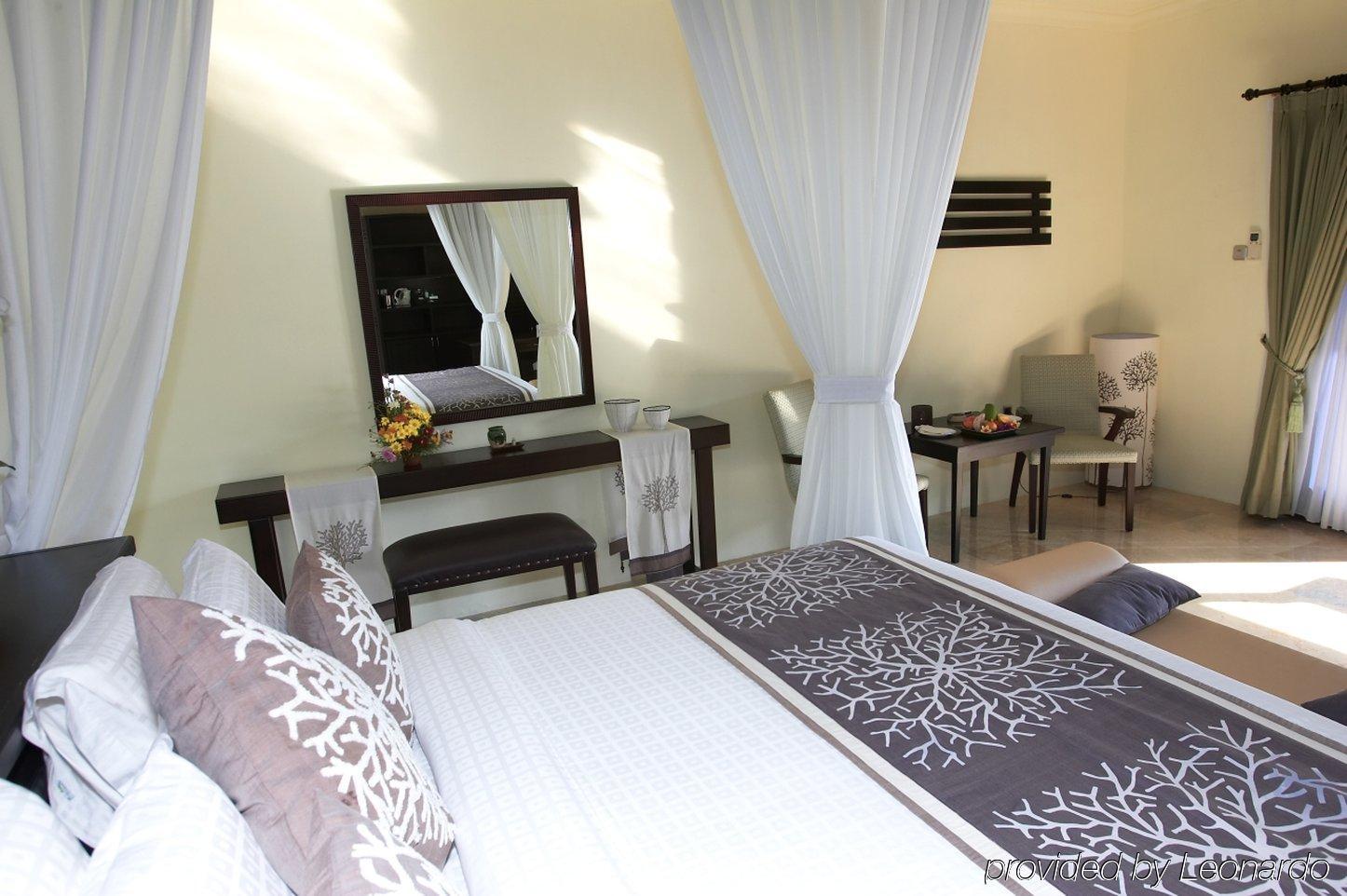 Hillstone Uluwatu Villa Унгасан Номер фото