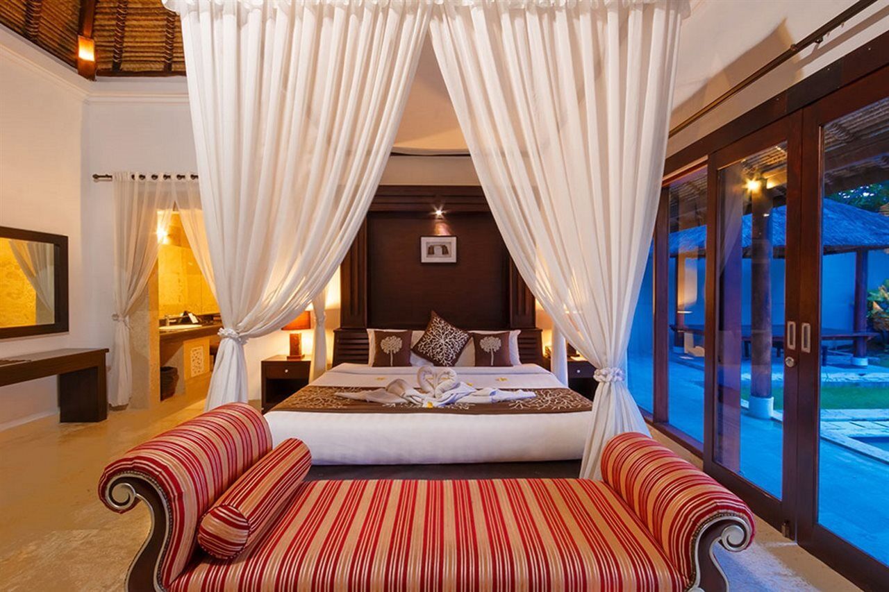 Hillstone Uluwatu Villa Унгасан Экстерьер фото